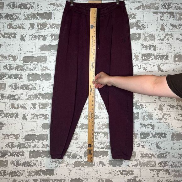 Gymshark | women maroon jogger sweat pants - Picture 5 of 11